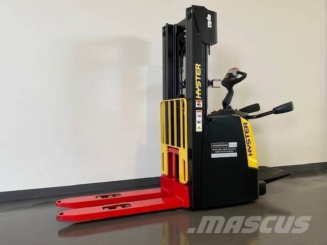 Hyster S1.6SIL Yaya kumandali istif makinasi