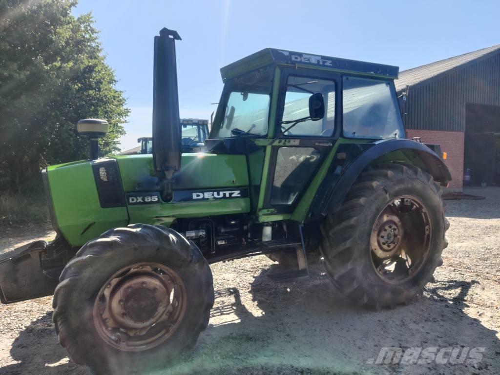 Deutz DX 85 ALLRAD Traktörler