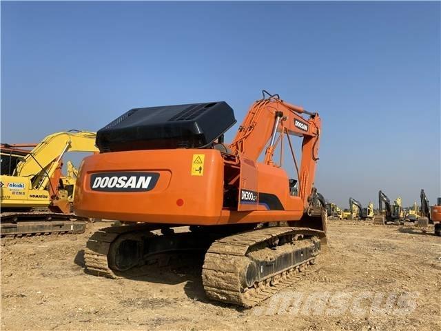 Doosan DH300 Paletli ekskavatörler