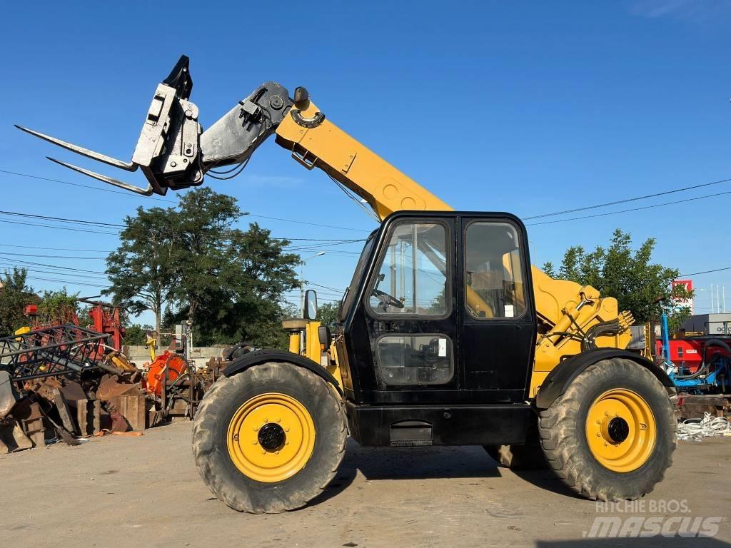 CAT TH 62 Tarimsal teleskopik yükleyiciler