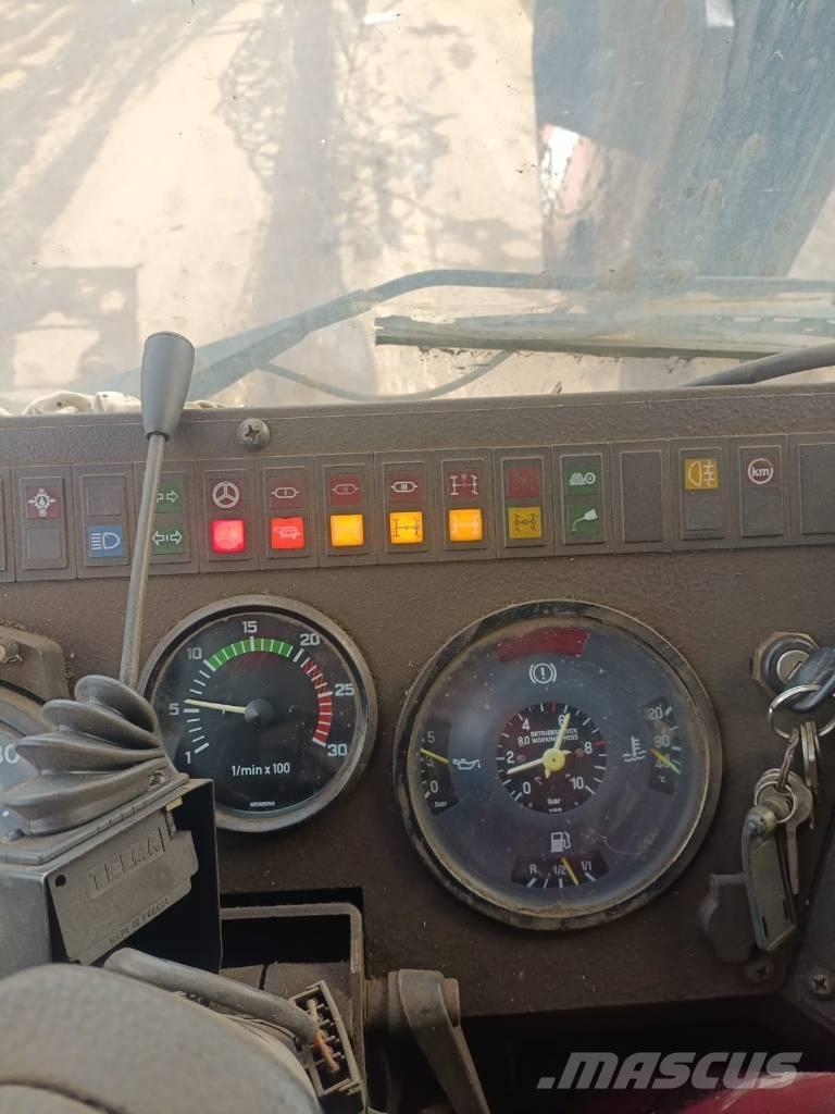 Liebherr 1160/1 Yol-Arazi Tipi Vinçler (AT)