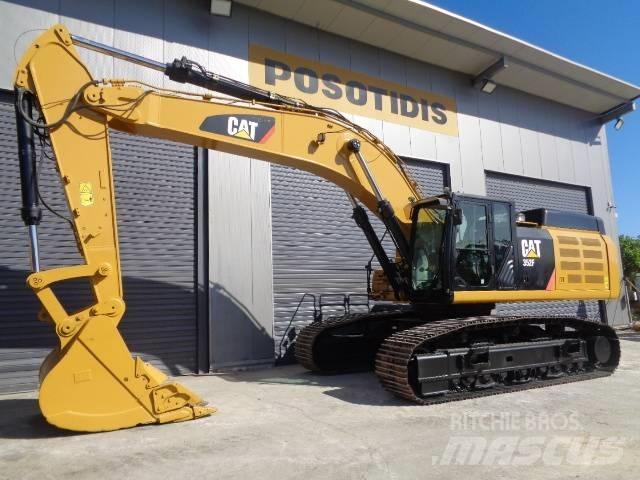 CAT 352 F Paletli ekskavatörler