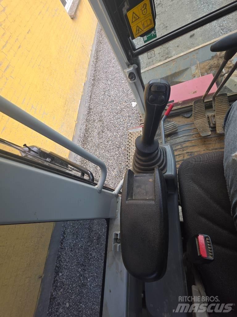 Takeuchi TB 290 Midi ekskavatörler 7 - 12 t