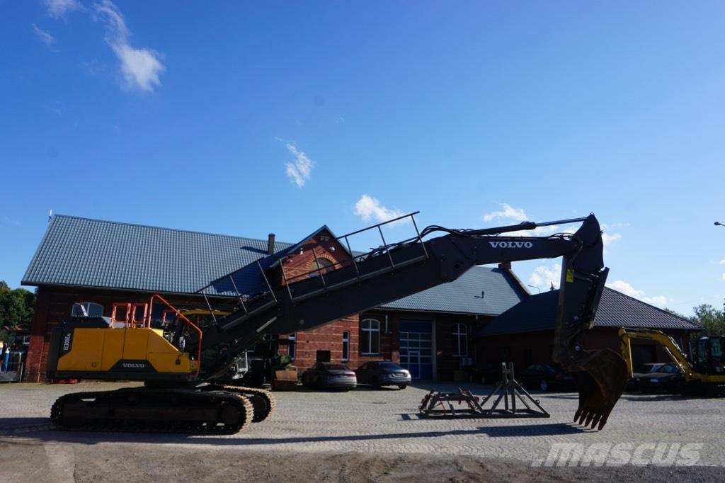 Volvo EC 300 E Paletli ekskavatörler