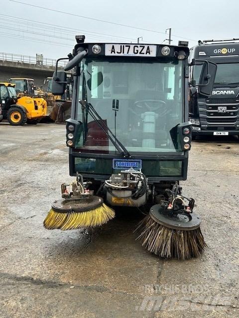 Schmidt Compact 200 Cadde süpürücüler