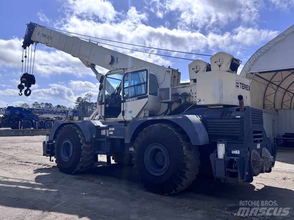 Terex RT 670 Arazi Tipi Vinçler (RT)