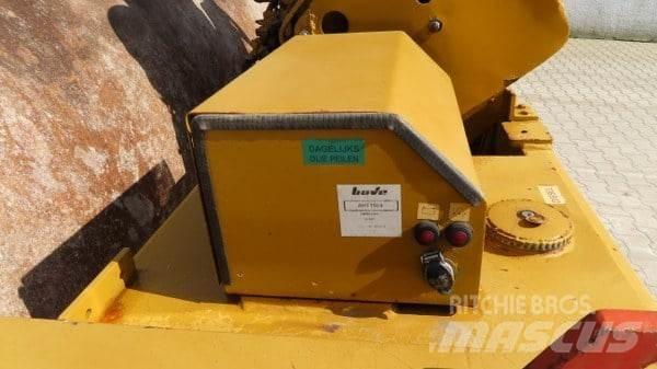 Vibromax W 501 Çekilir titreşimli silindirler