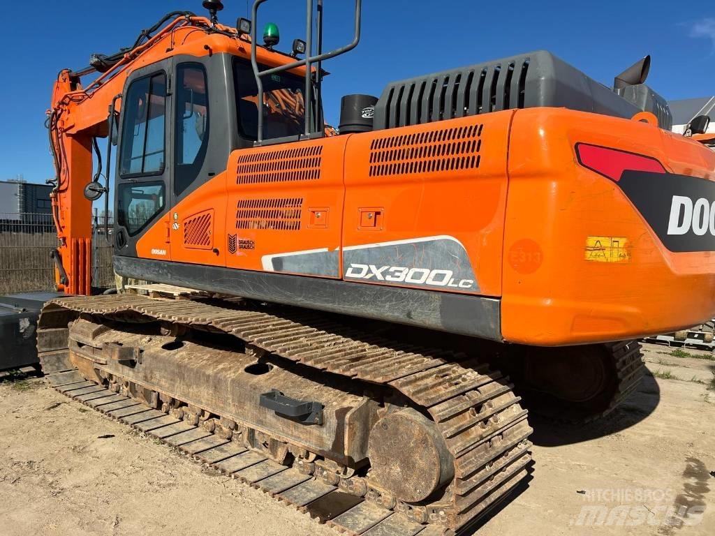 Doosan DX 300 LC-5 Paletli ekskavatörler