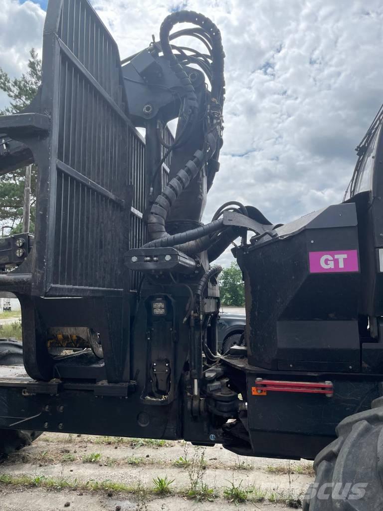 Logset 8F Tomruk yükleyici traktörler