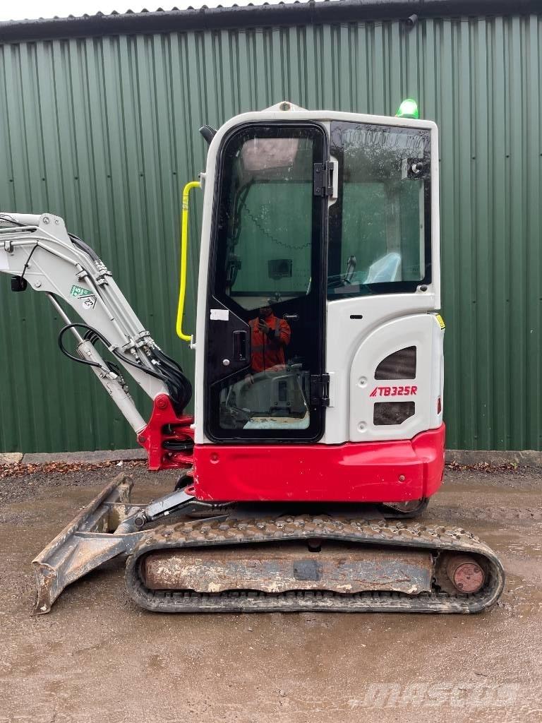 Takeuchi TB 325 R Mini ekskavatörler, 7 tona dek