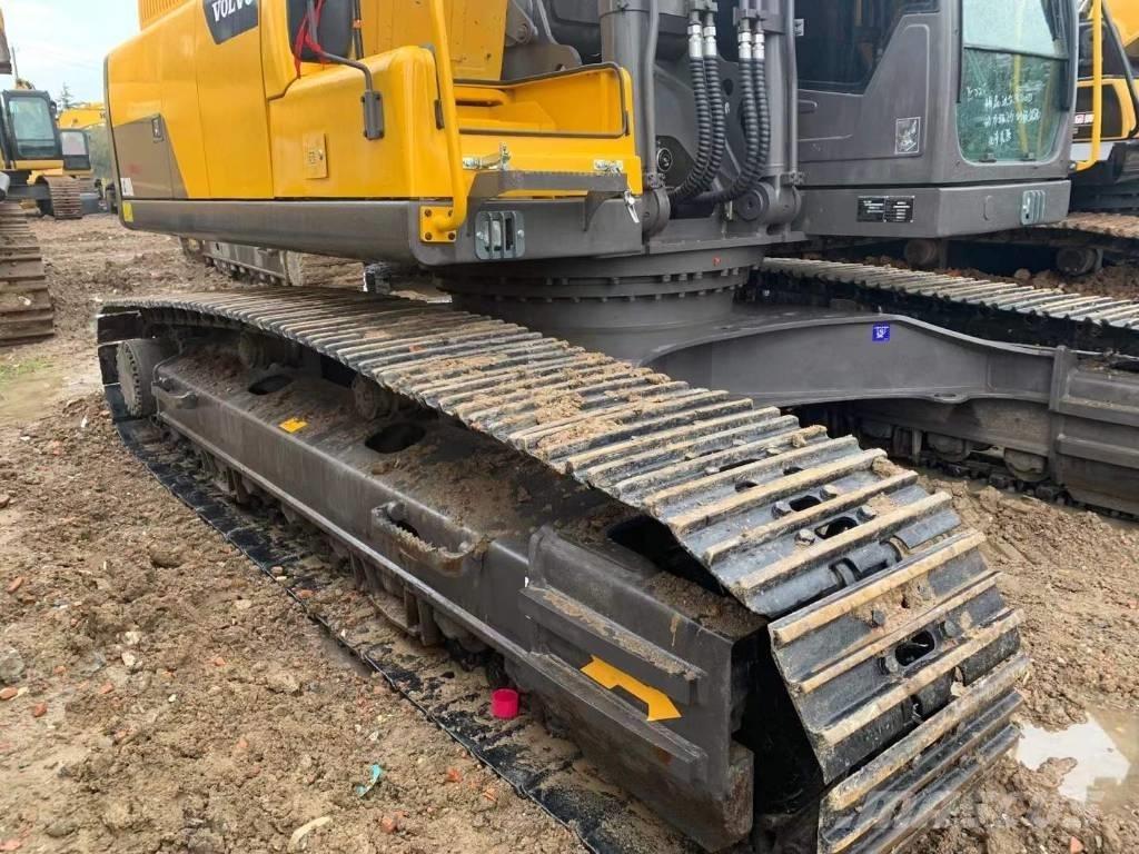 Volvo EC 300 D Paletli ekskavatörler