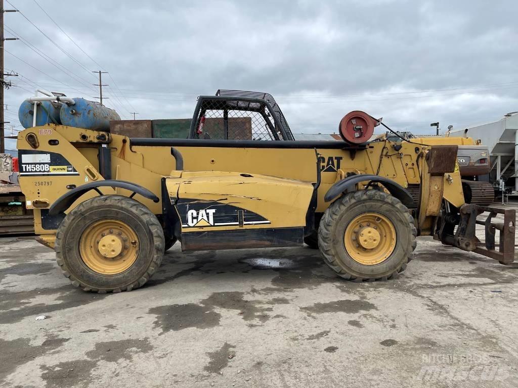 CAT TH 580 B Teleskopik yükleyiciler
