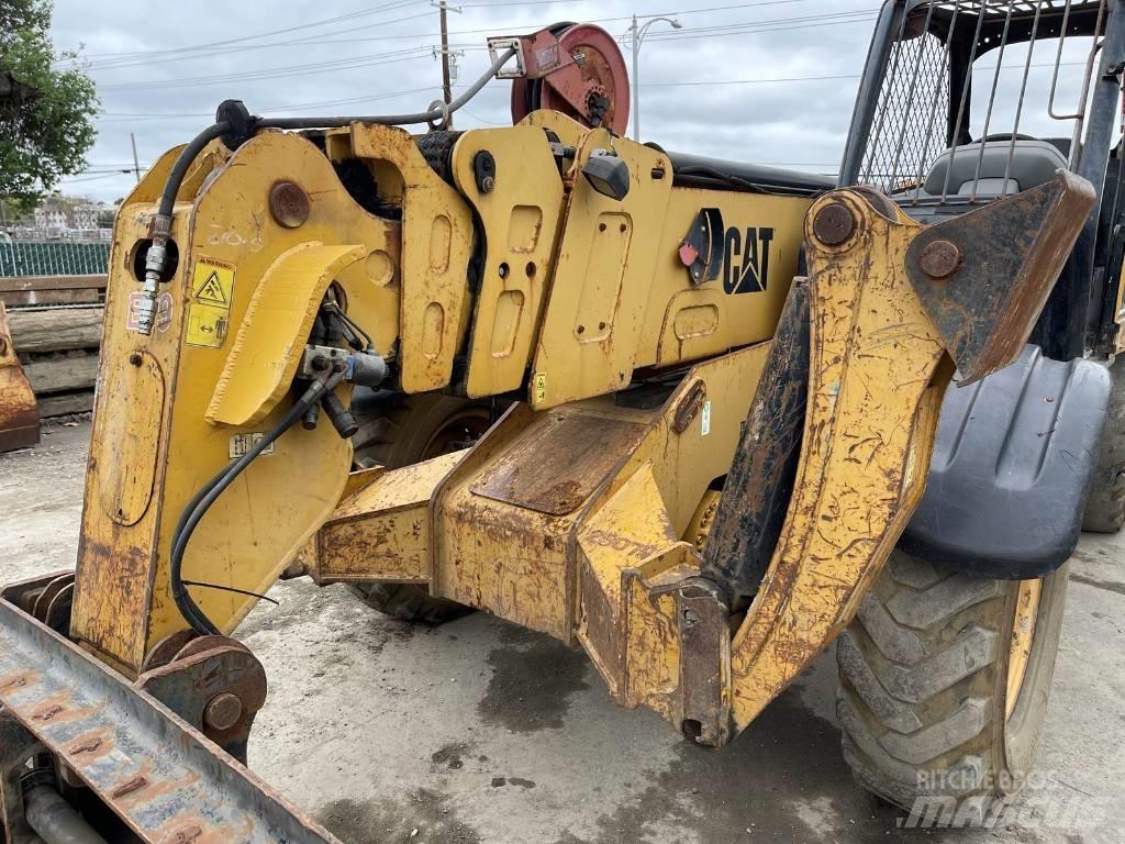 CAT TH 580 B Teleskopik yükleyiciler