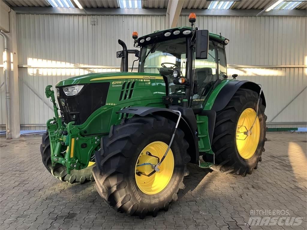 John Deere 6215R Traktörler