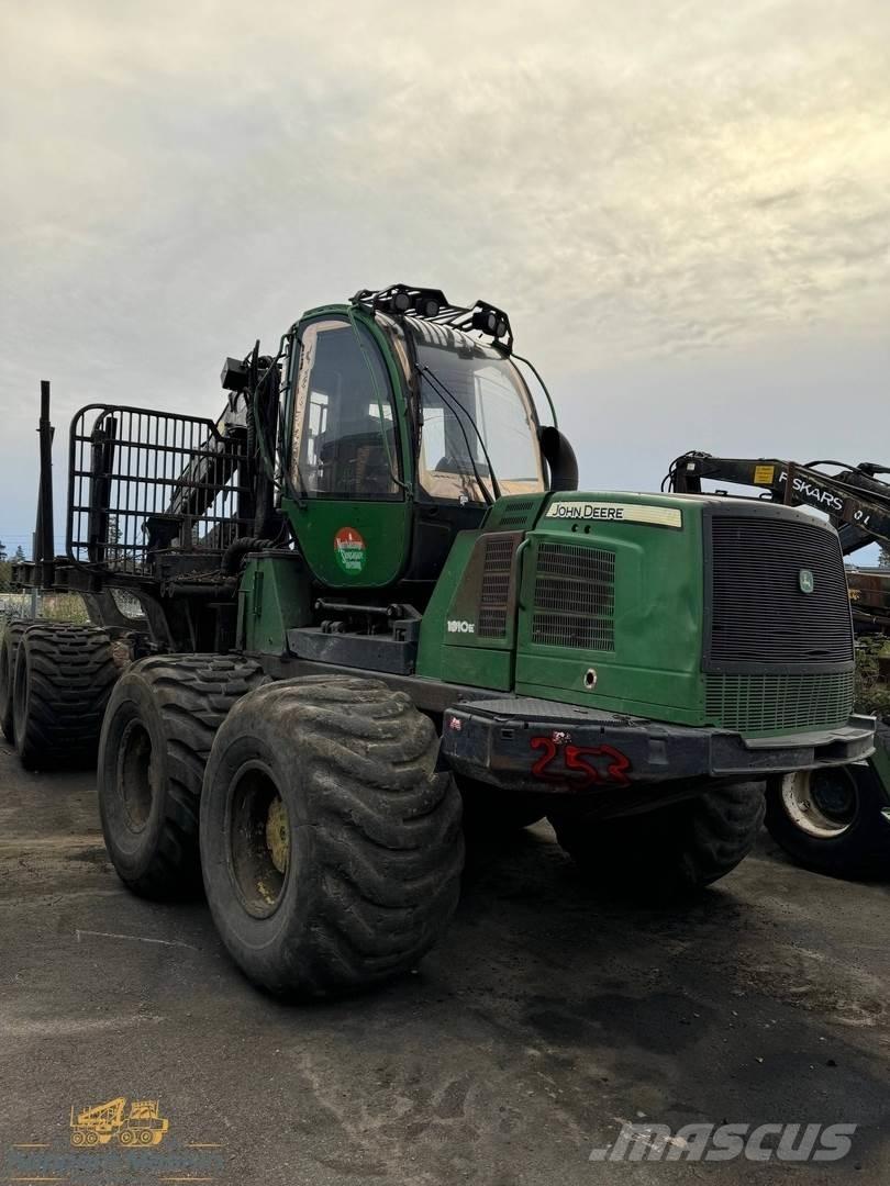 John Deere 1910E Tomruk yükleyici traktörler