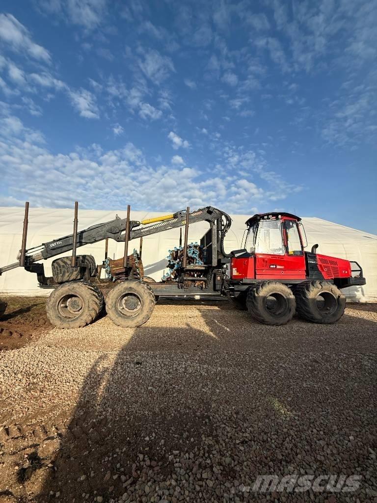Komatsu 865 Tomruk yükleyici traktörler