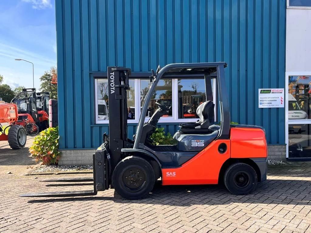 Toyota 52-8FDJF35 Dizel forkliftler