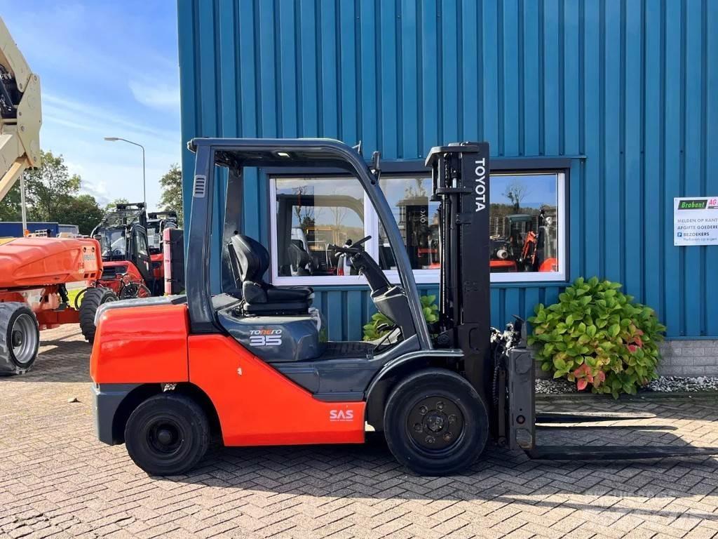 Toyota 52-8FDJF35 Dizel forkliftler