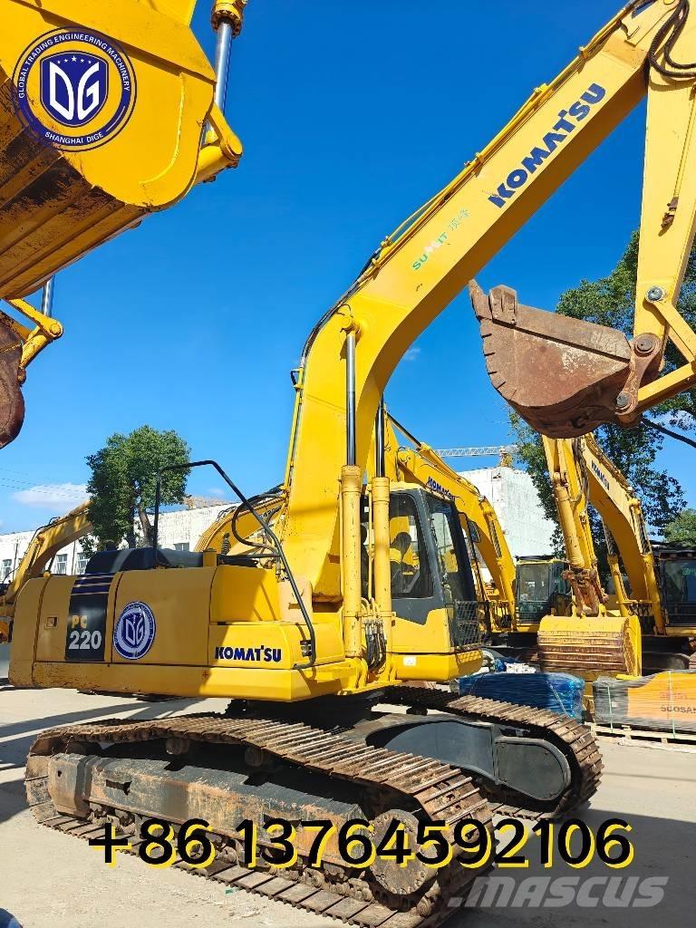 Komatsu PC 220 Paletli ekskavatörler