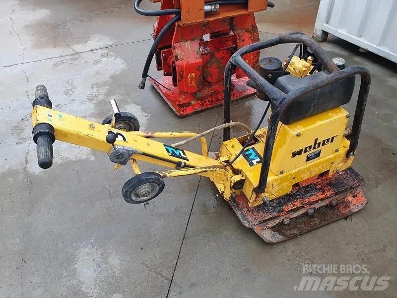 Weber E673LS Titreşimli kazık çakıcıları