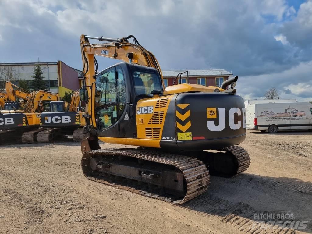 JCB JS 130 LC Paletli ekskavatörler