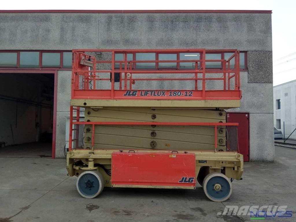 JLG 180-12 Makasli platformlar