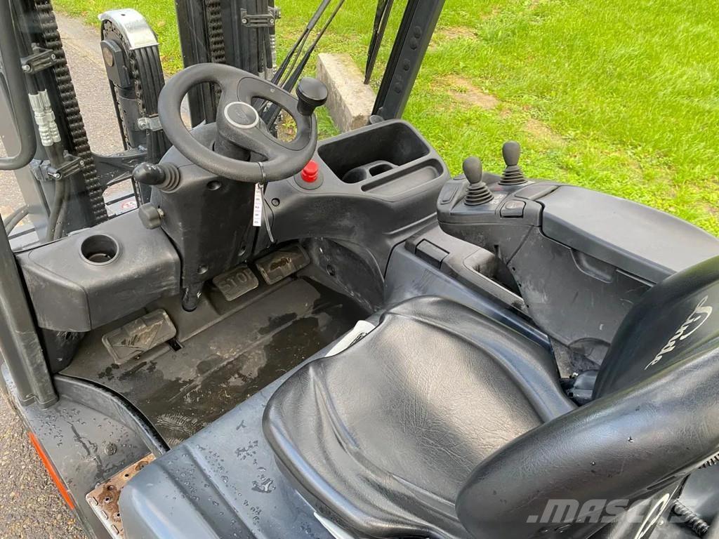 Linde E30L-01 Elektrikli forkliftler