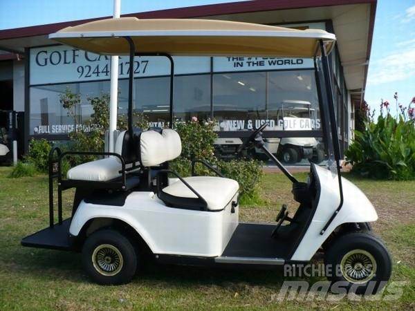 E-Z-GO TXT Golf arabalari