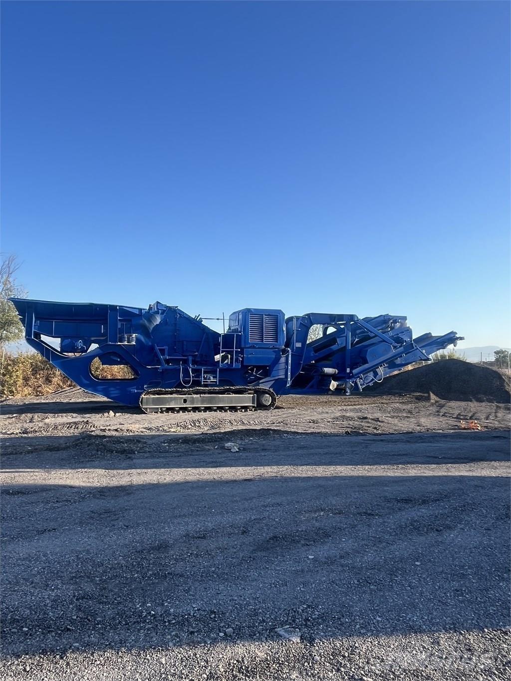 Terex Pegson 4242SR Gezer kırıcılar