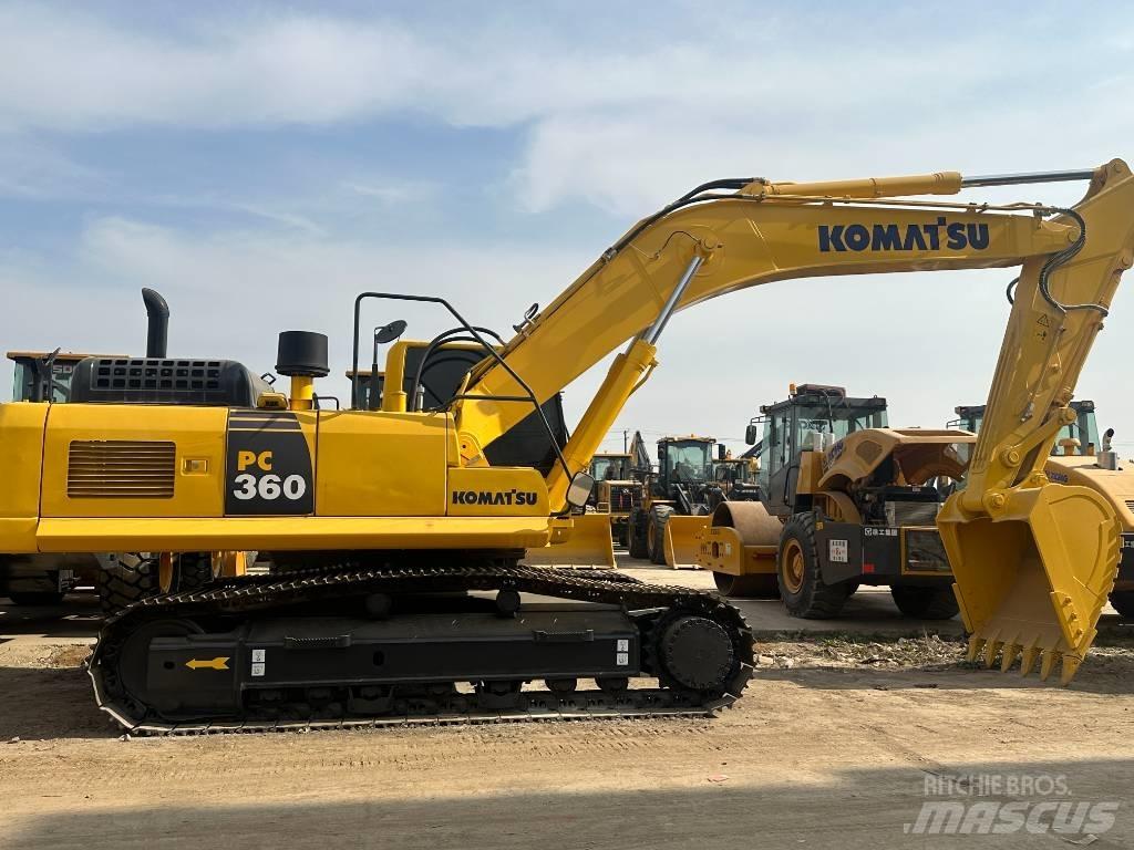 Komatsu PC 360 Paletli ekskavatörler