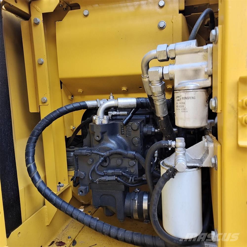 Komatsu PC 130-7 Paletli ekskavatörler