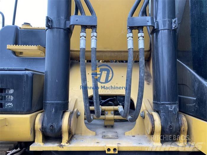 CAT 336 DL Paletli ekskavatörler