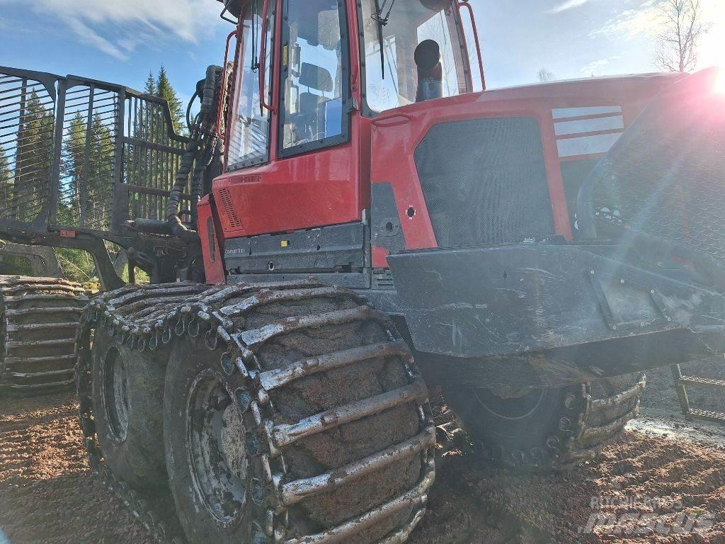 Komatsu 895 Tomruk yükleyici traktörler