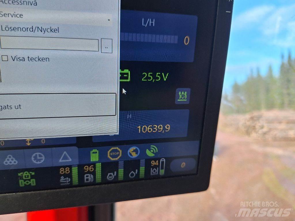 Komatsu 895 Tomruk yükleyici traktörler