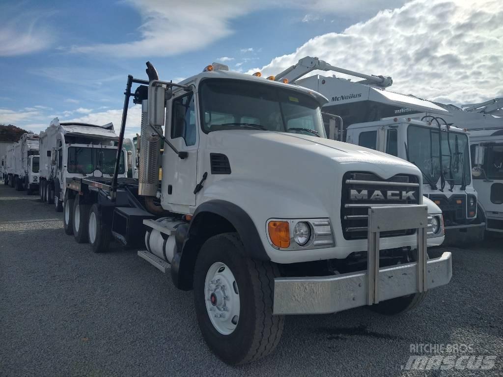 Mack Granite Atik kamyonlari