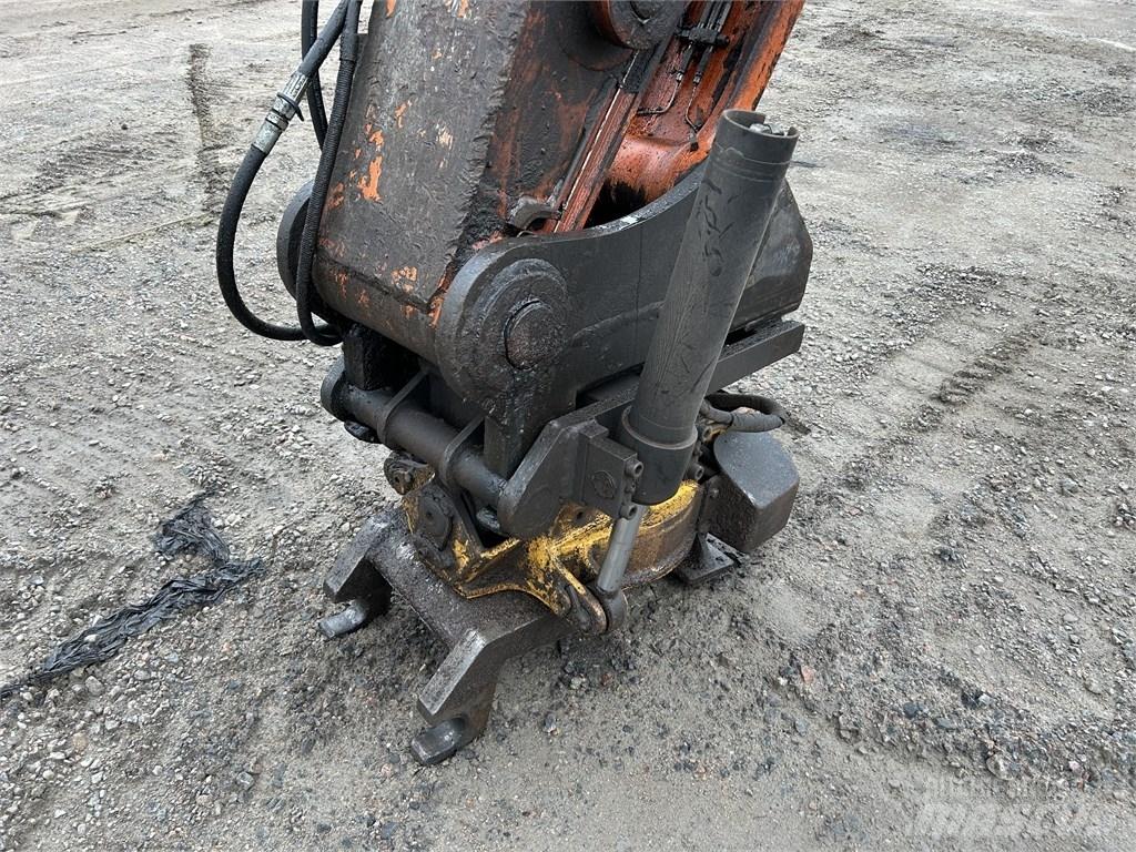 Hitachi ZX210LC-3 Paletli ekskavatörler