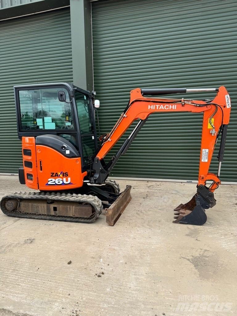 Hitachi 26U-6 CR Mini ekskavatörler, 7 tona dek