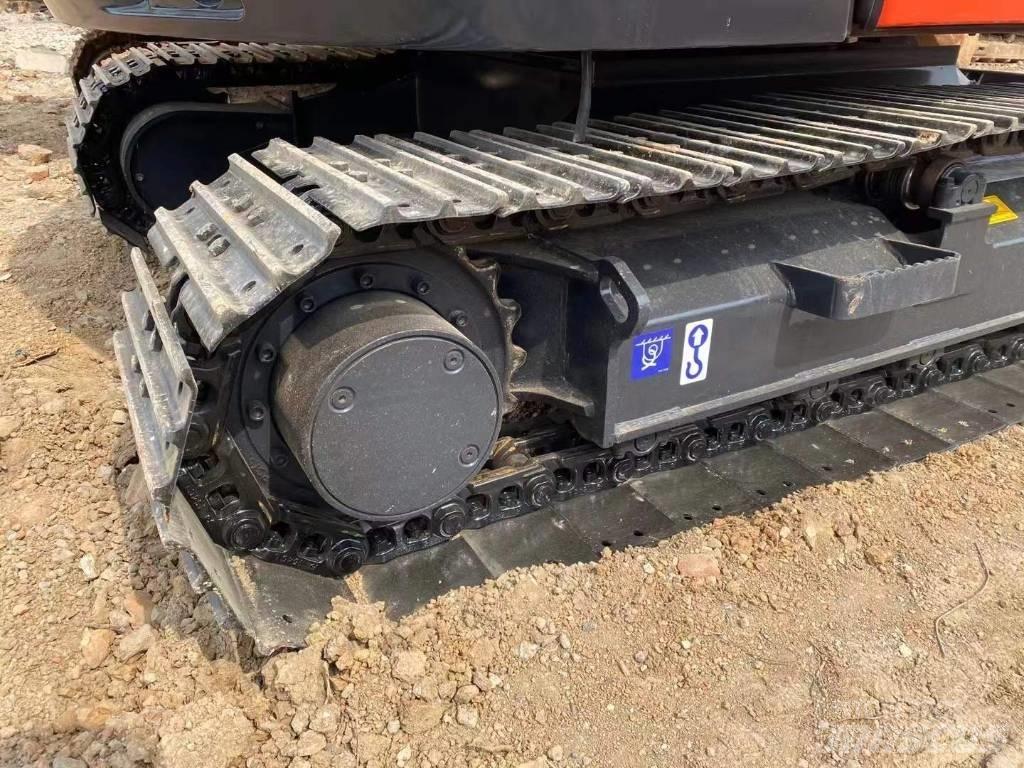 Kubota KX 183 Paletli ekskavatörler