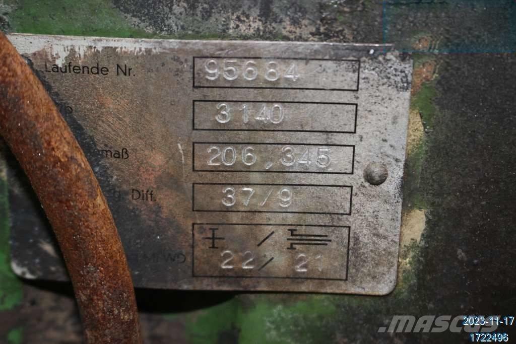 John Deere 3140 Sanzuman