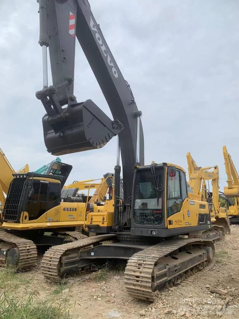 Volvo EC 300 D L Paletli ekskavatörler