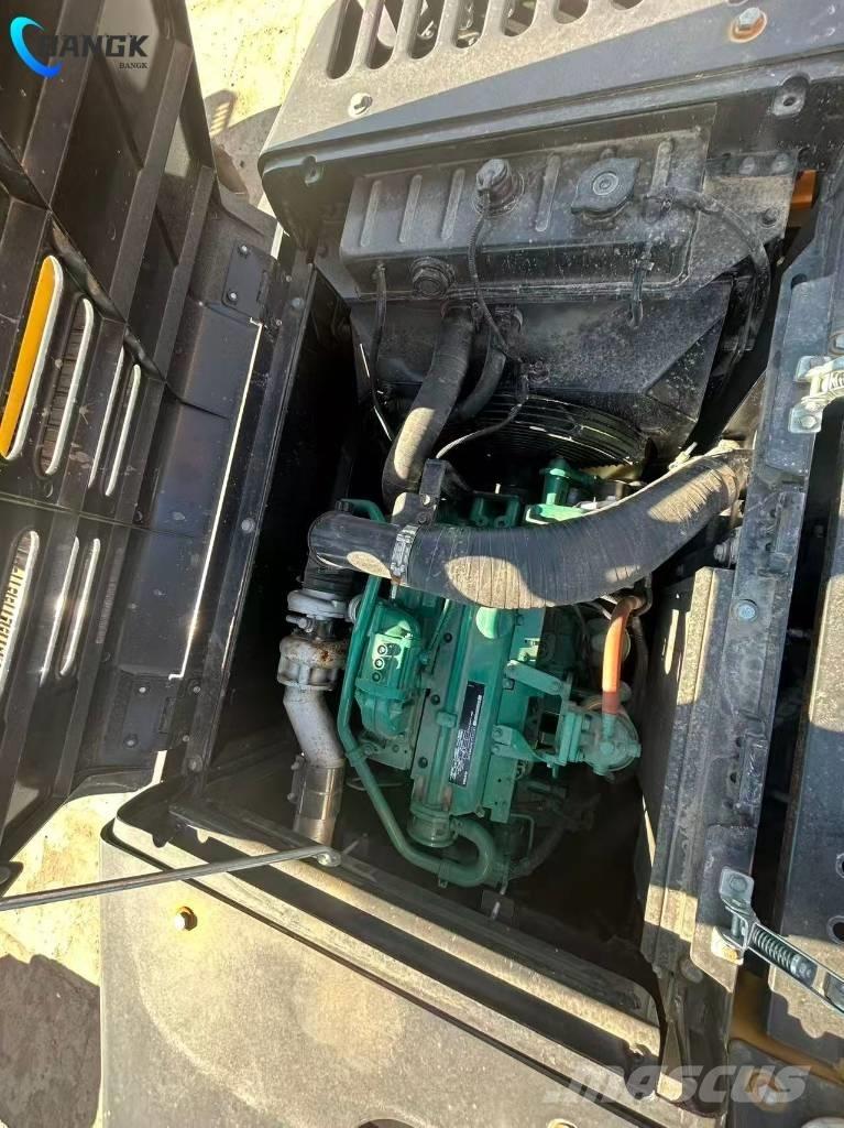 Volvo EC 140 D Paletli ekskavatörler