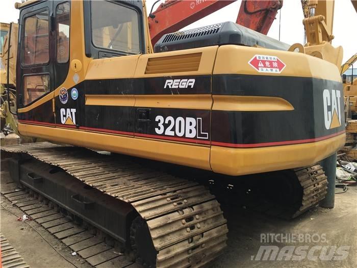CAT 320 B Paletli ekskavatörler