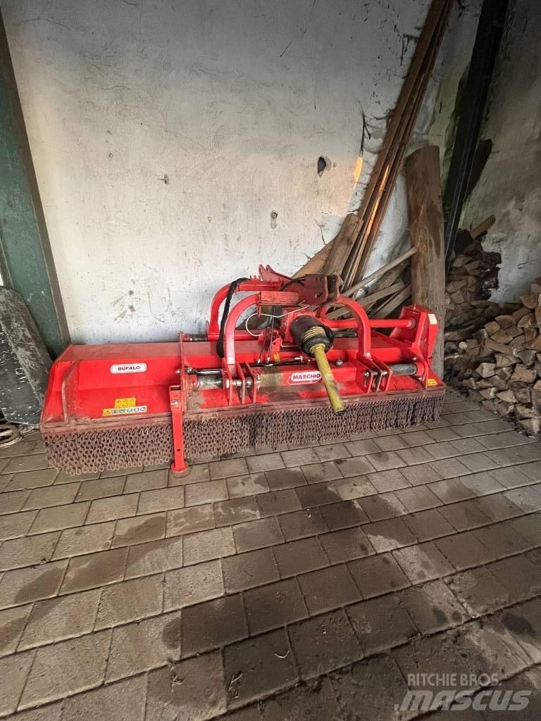 Maschio Bufalo 280 Hasat makineleri