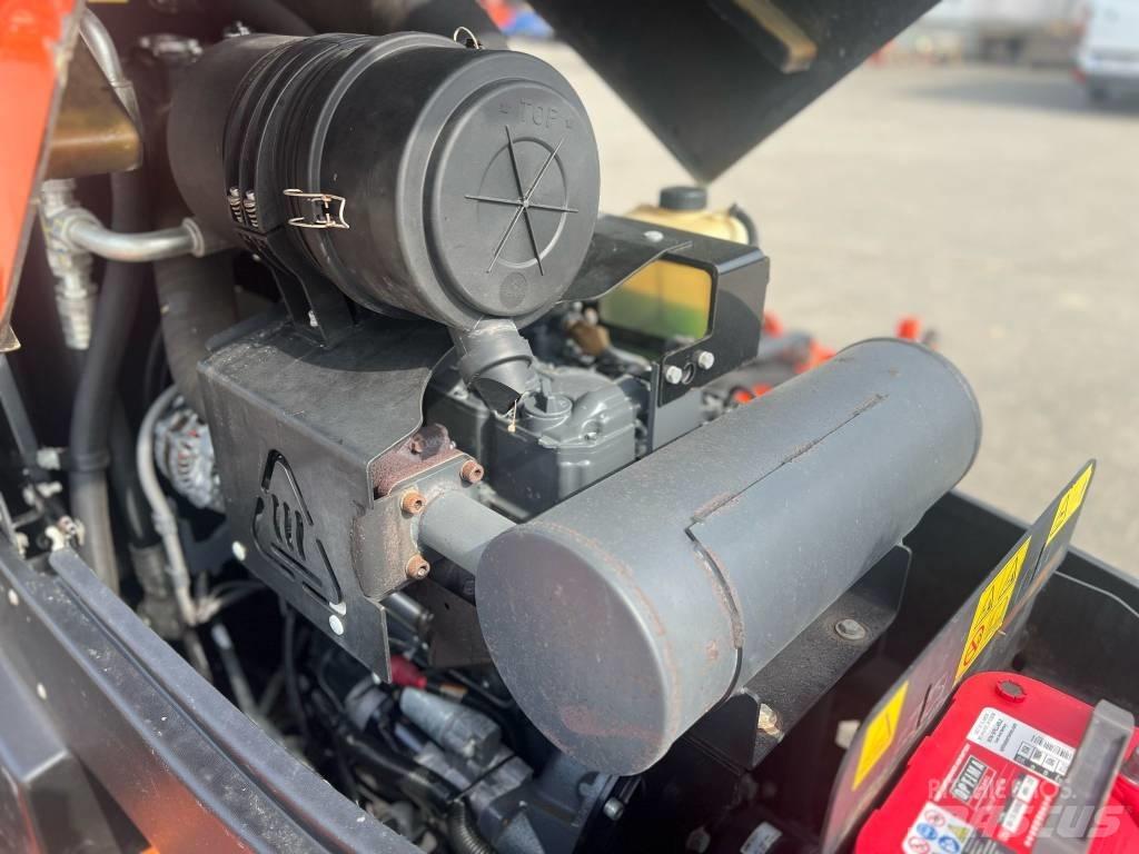 Jacobsen HR9016 Pürüzlü arazi, kırpma ve çevresel çim biçme makineleri