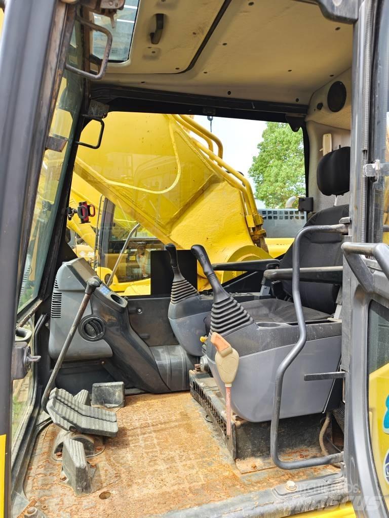 Komatsu PC 400-8 Paletli ekskavatörler