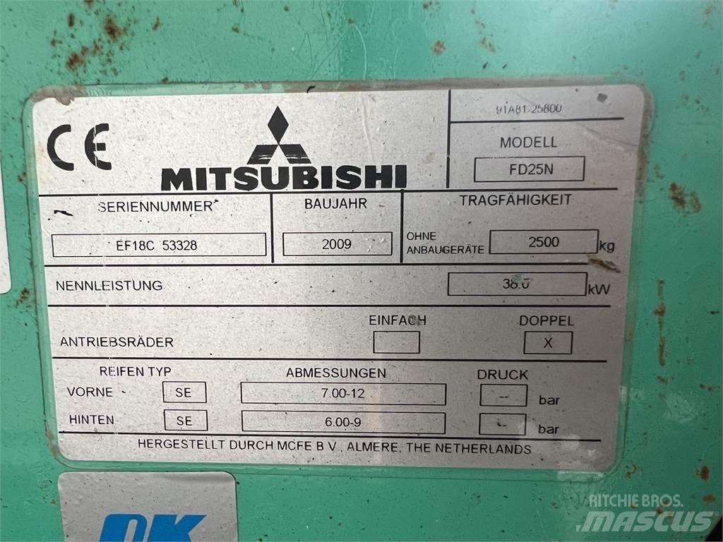 Mitsubishi FD25N Dizel forkliftler