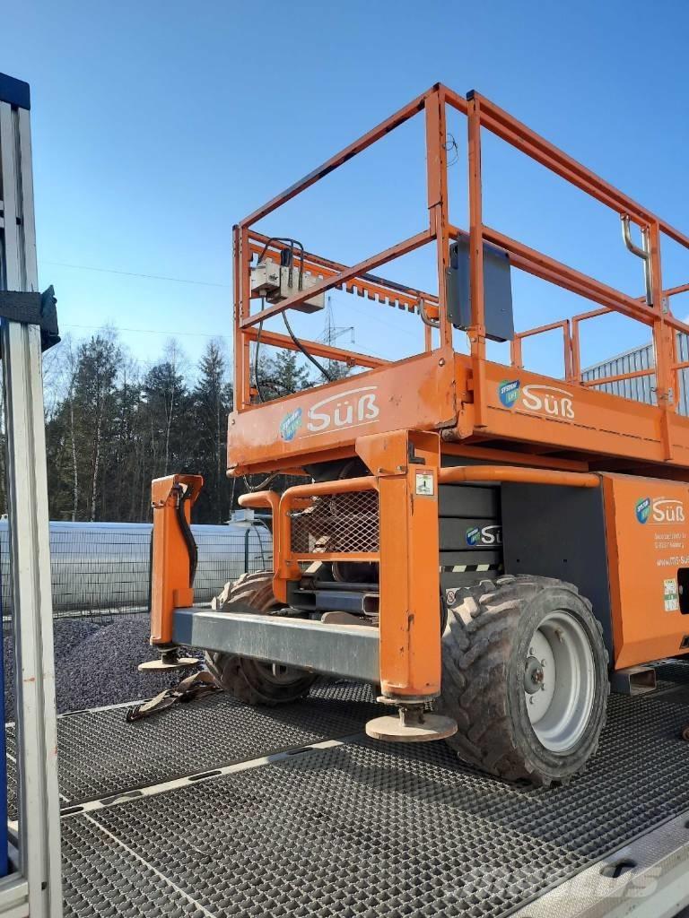 SkyJack SJ 6826 RT Makasli platformlar