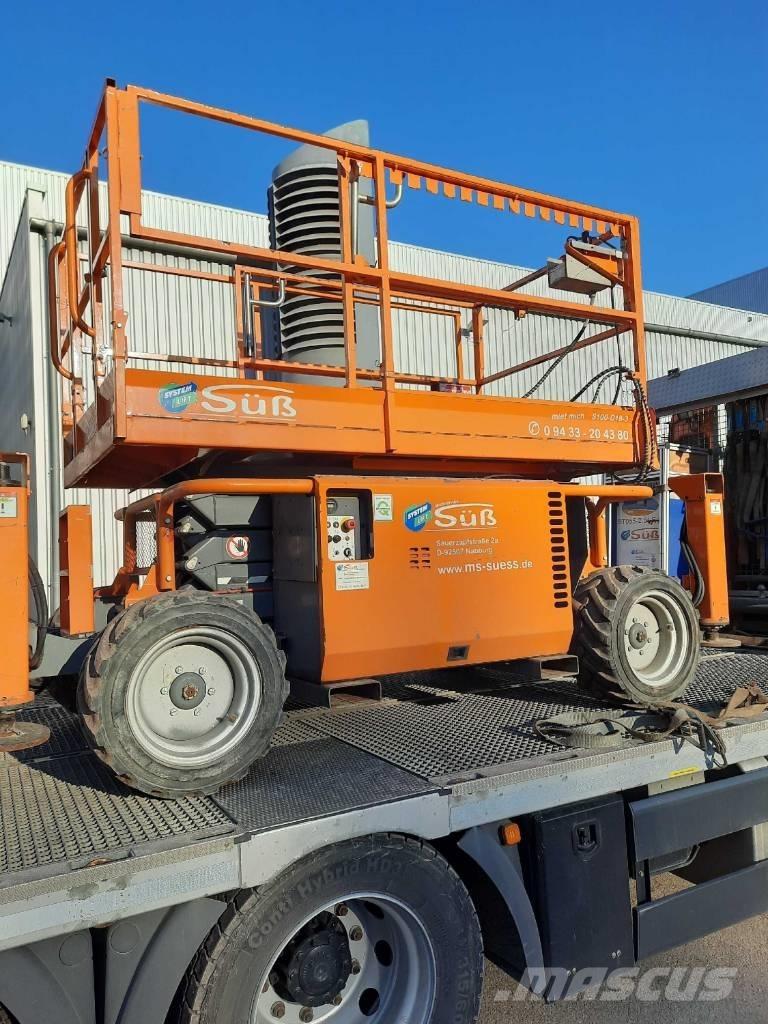 SkyJack SJ 6826 RT Makasli platformlar