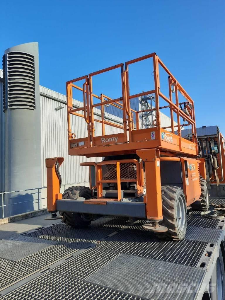 SkyJack SJ 6826 RT Makasli platformlar