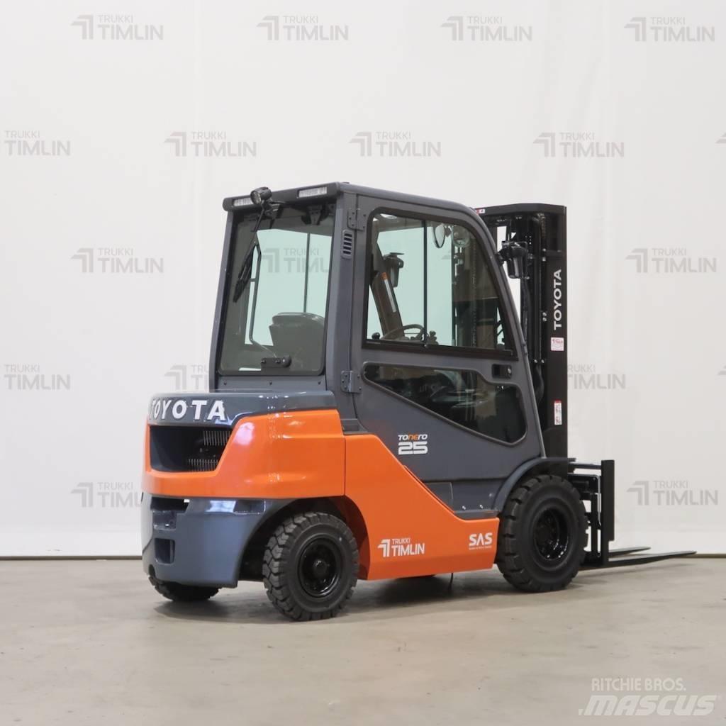 Toyota 52-8FDF25 Dizel forkliftler